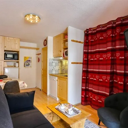 Apartment Cosy A - 4 Pers, Balcon, Proche Pistes Et Commodites, 2 Flocons Argent - Fr-1-637-46 Val Thorens